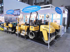 福瑞得公司參加2014年寶馬展，吸引來自各國的客戶參觀